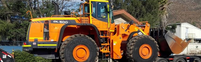 Cargador frontal Doosan DL500 de la flota de arriendo de Maxtec